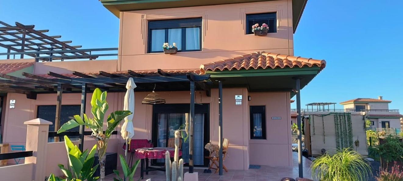 Amadeus Vila La Oliva Exterior foto